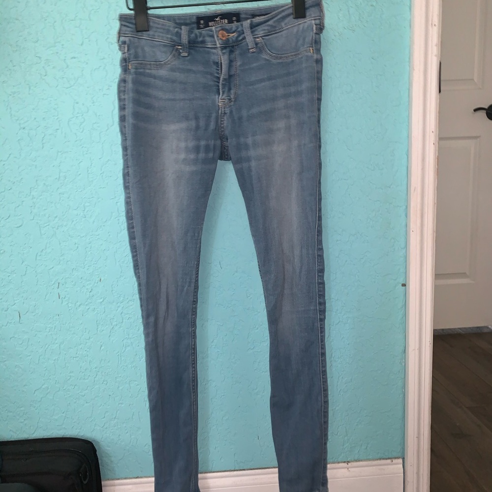 Light Hollister jeans